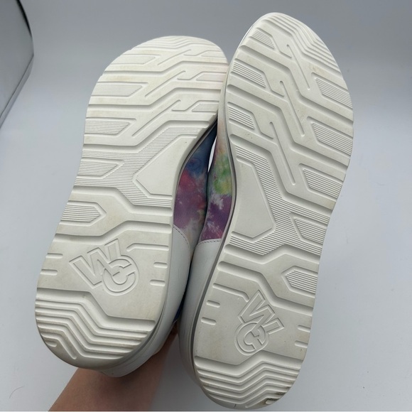 Walking Cradles White Dash Sneakers With Multi Color Tie Dye 10 Narrow - Picture 9 of 9
